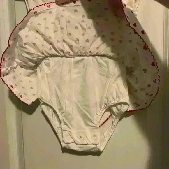 Love Being Me My First Valentine’s Day Outfit size 6 months ♥️ button detail NWT - Picture 6 of 10